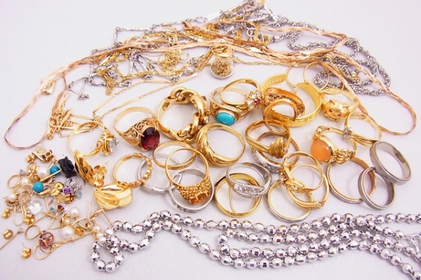 金、プラチナ、貴金属